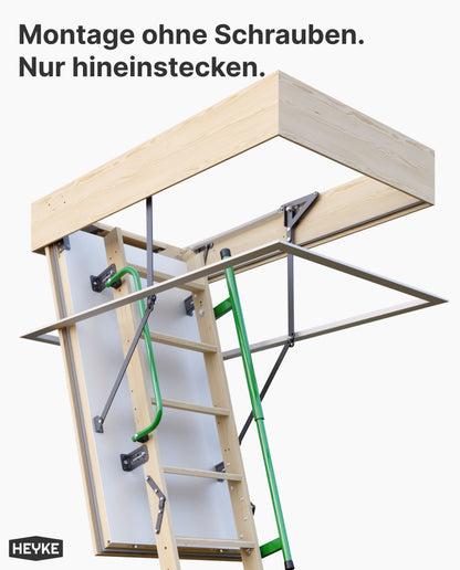 Schneeweiße Abdeckleisten für Holz Bodentreppe
