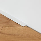 Aluminium Sockelleiste • Langlebig & feuchtigkeitsresistent • Flachform • Lackiertes Weiß