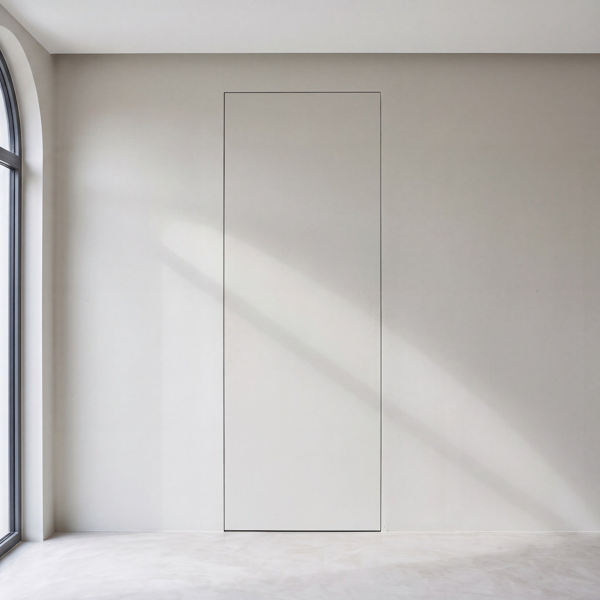 Wandbündige Tür • Innovativ ganz ohne Klinke • Touch-to-Open • Beeindruckende Höhe 2,30 m • weiße Alu-Zarge